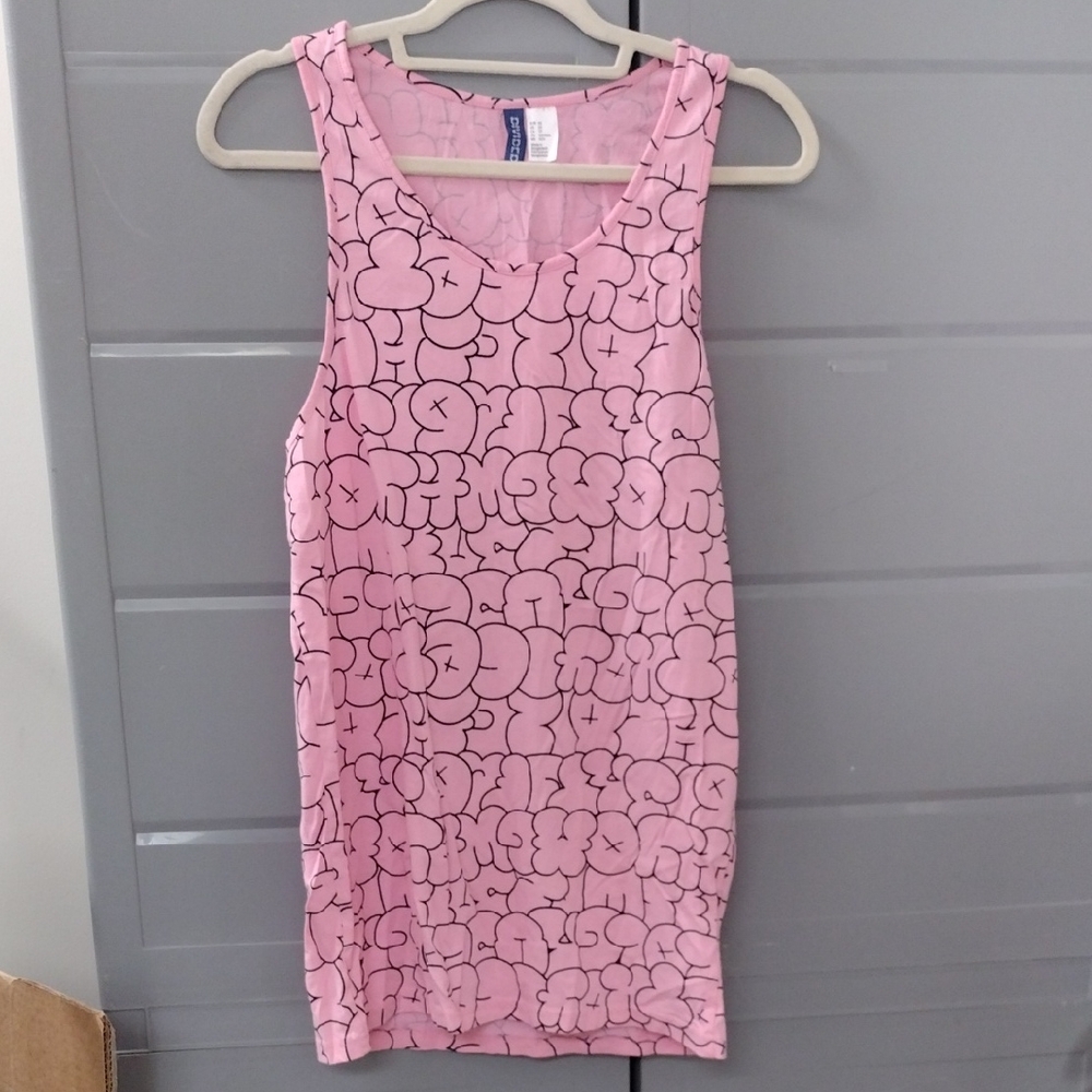 XS H&M Divided Pink Tank with Graphic Design